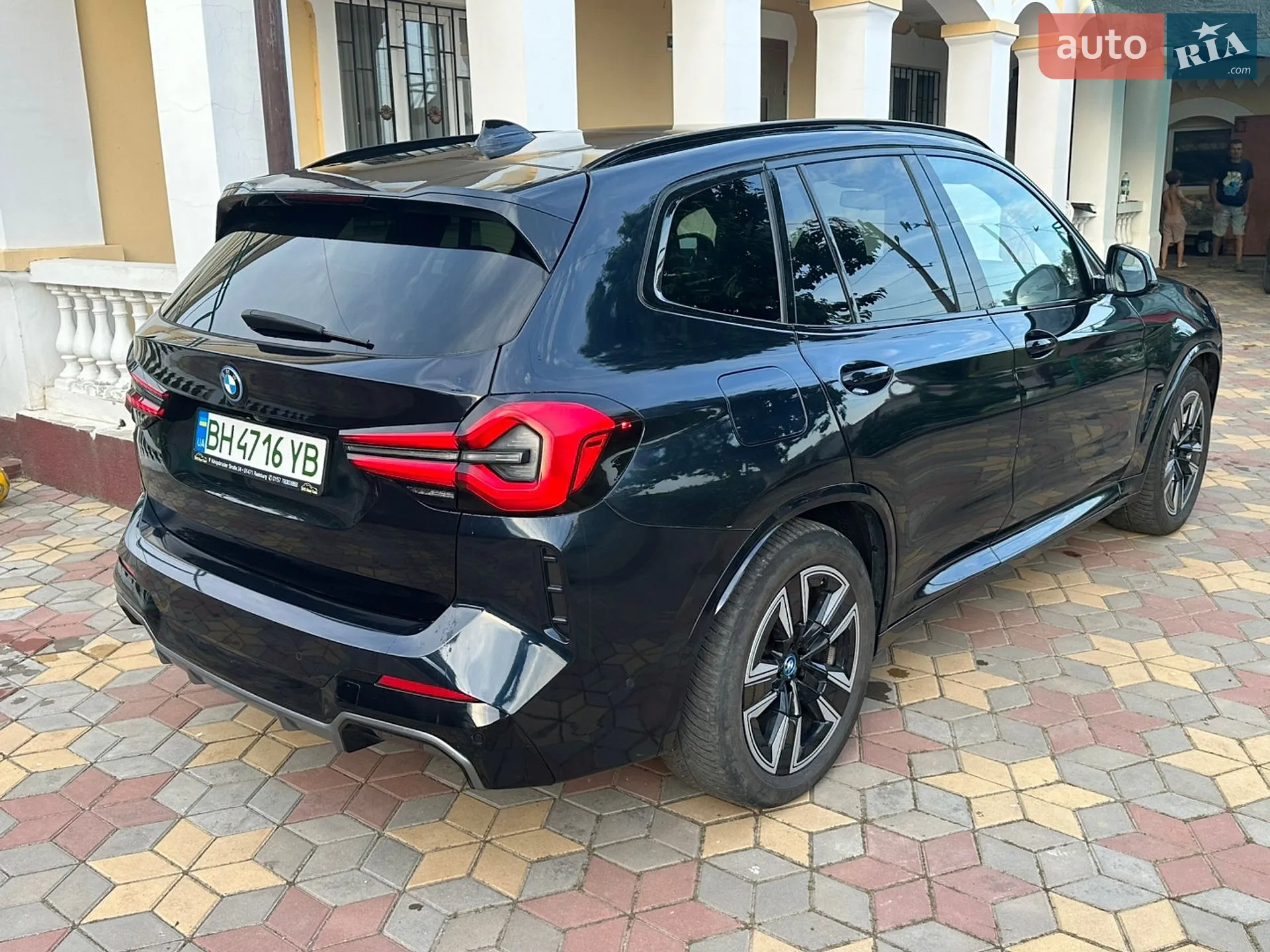 2021 BMW iX3 - мініатюра 6
