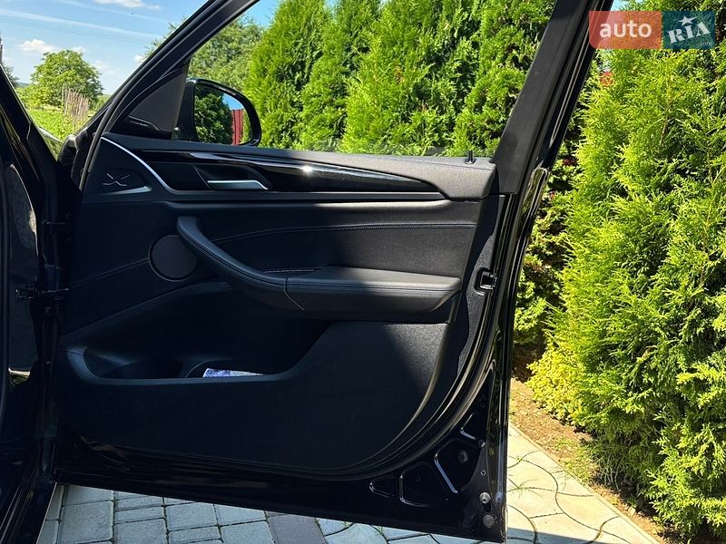 Позашляховик / Кросовер BMW iX3 2023 в Стрию