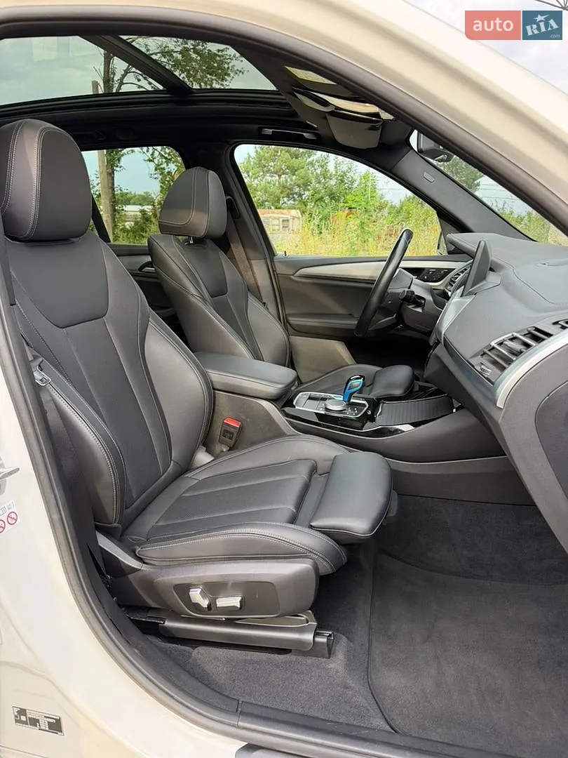 2022 BMW iX3 - мініатюра 37
