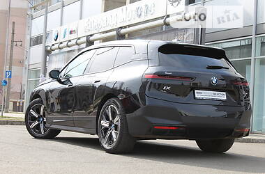 Внедорожник / Кроссовер BMW iX 2021 в 