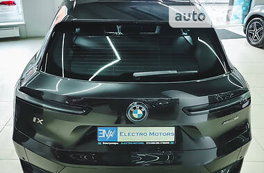 Позашляховик / Кросовер BMW iX 2022 в 