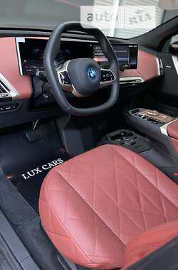 Внедорожник / Кроссовер BMW iX 2022 в 