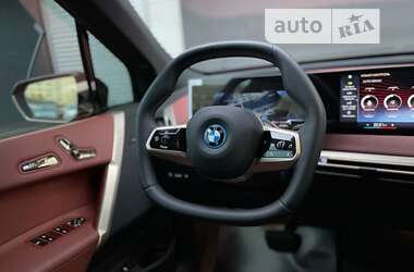 Внедорожник / Кроссовер BMW iX 2022 в 