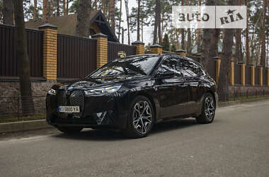 Внедорожник / Кроссовер BMW iX 2022 в 