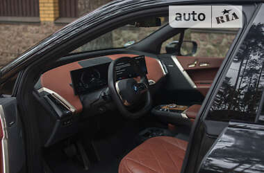 Внедорожник / Кроссовер BMW iX 2022 в 