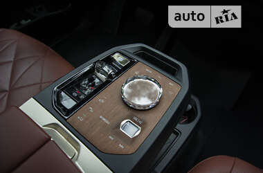 Внедорожник / Кроссовер BMW iX 2022 в 