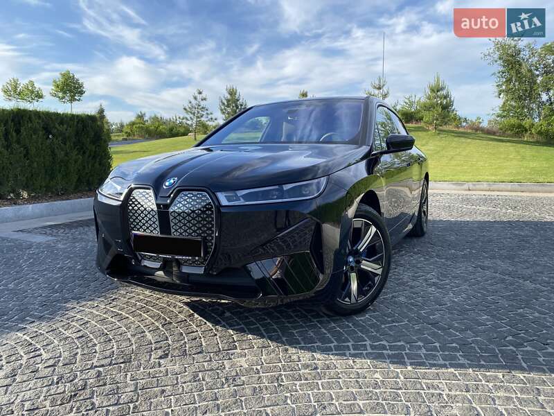 ナインアール プレミアムヒートサーマル☆M ブラック AUTO.RIA – Купить Черные авто БМВ Ай Икс - продажа BMW iX