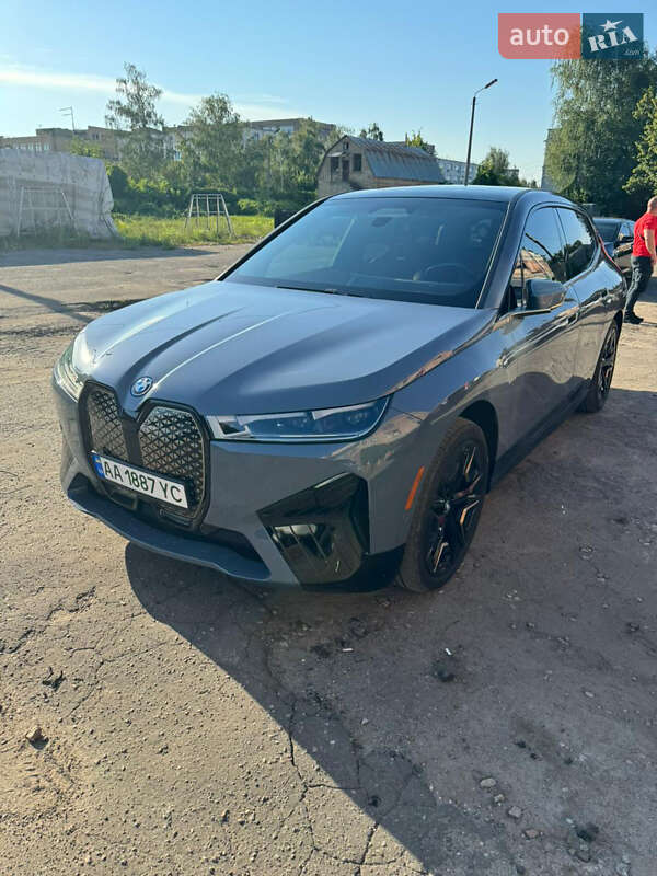 BMW iX 2022