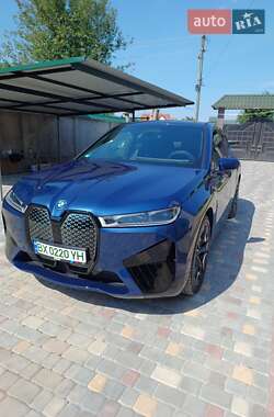 Внедорожник / Кроссовер BMW iX 2022 в 