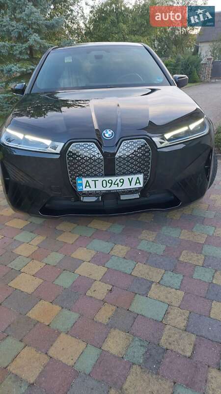 Внедорожник / Кроссовер BMW iX 2022 в Ивано-Франковске
