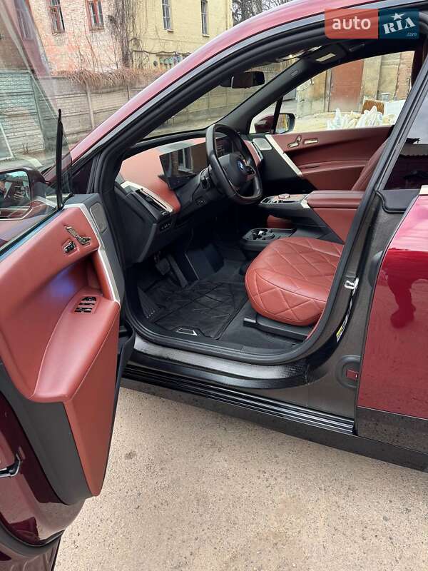 Позашляховик / Кросовер BMW iX 2021 в Харкові