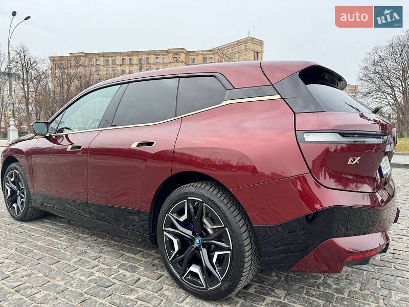 Позашляховик / Кросовер BMW iX 2021 в Харкові