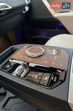 Внедорожник / Кроссовер BMW iX 2022 в Киеве