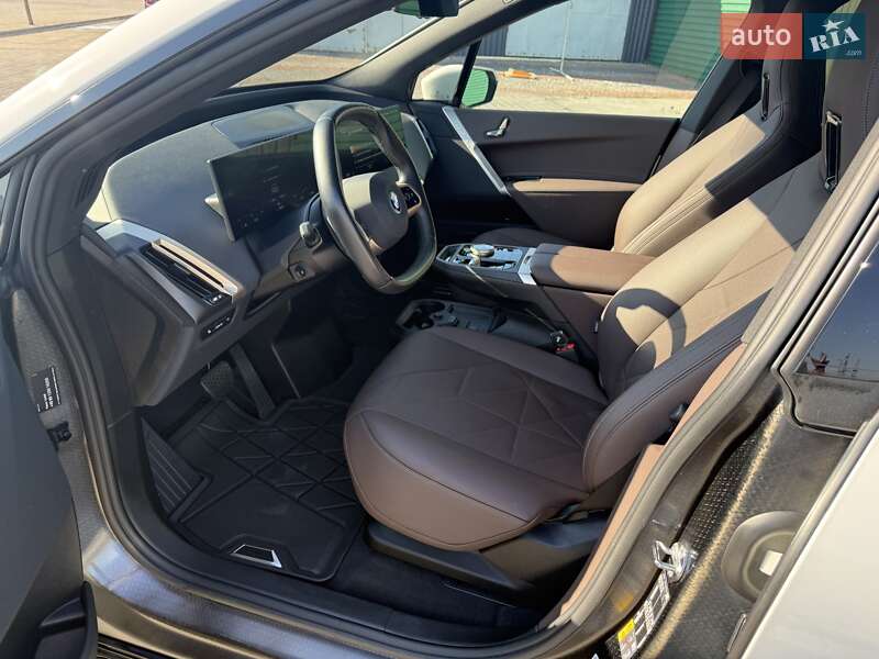 Внедорожник / Кроссовер BMW iX 2022 в Хусте