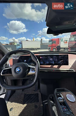 Внедорожник / Кроссовер BMW iX 2023 в 