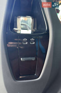 Внедорожник / Кроссовер BMW iX 2023 в 