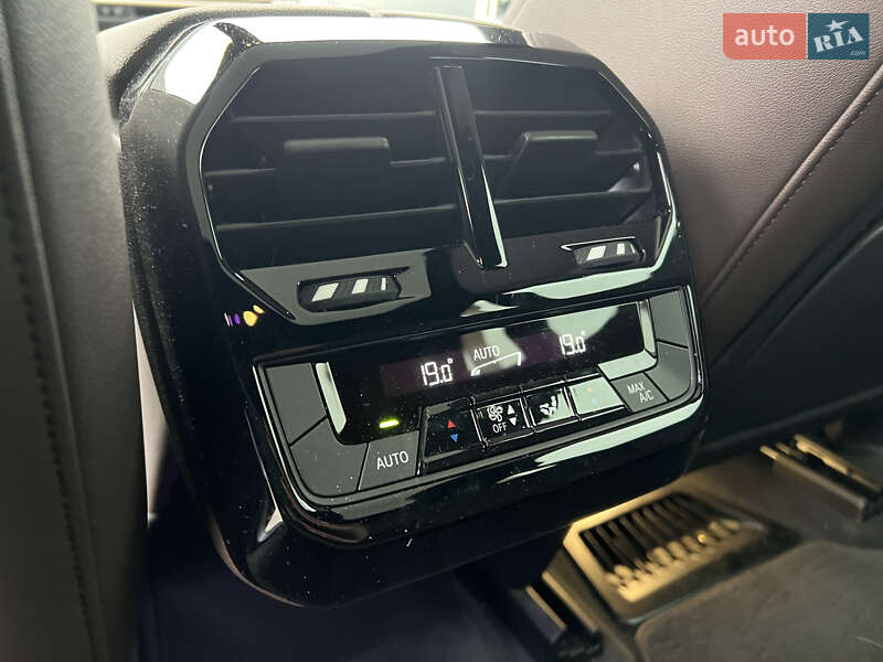 Внедорожник / Кроссовер BMW iX 2023 в Киеве