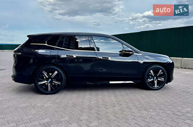 Внедорожник / Кроссовер BMW iX 2023 в 