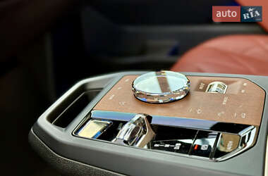 Внедорожник / Кроссовер BMW iX 2023 в 