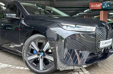 Позашляховик / Кросовер BMW iX 2022 в 