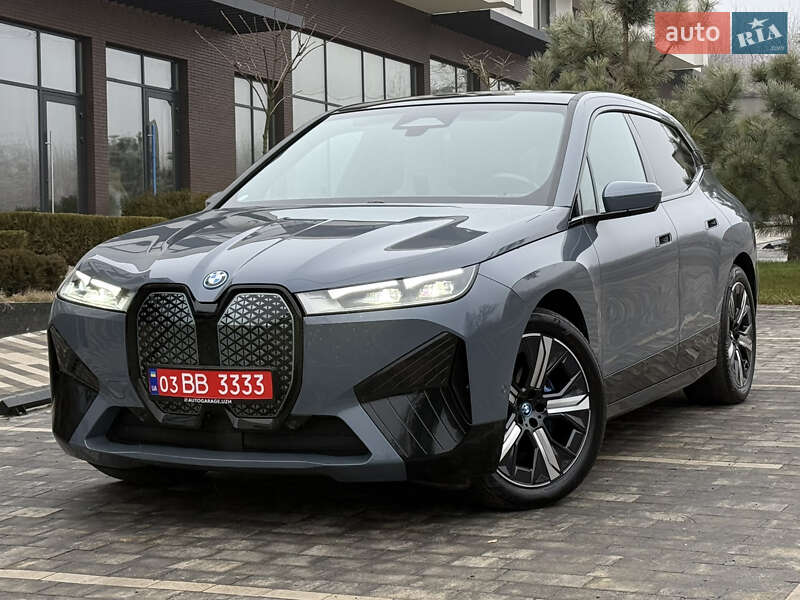 BMW iX 2023