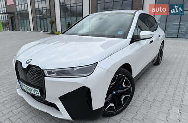 Позашляховик / Кросовер BMW iX 2022 в 