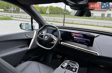 Позашляховик / Кросовер BMW iX 2022 в 