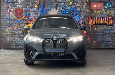 Внедорожник / Кроссовер BMW iX 2023 в 