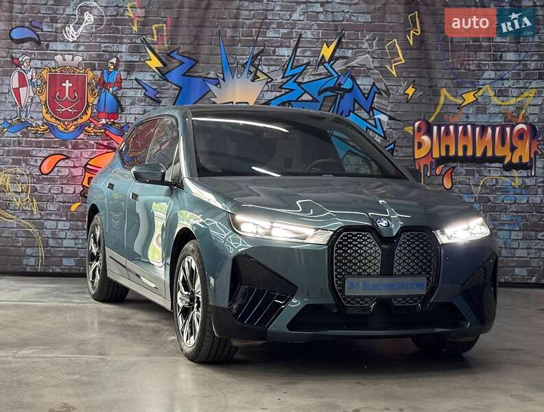 BMW iX 2023
