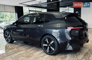 Внедорожник / Кроссовер BMW iX 2022 в 