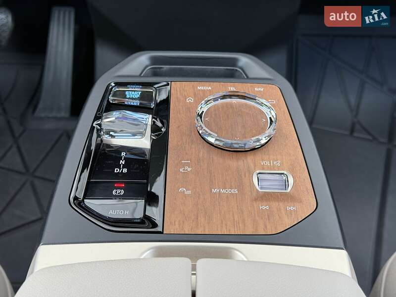 Внедорожник / Кроссовер BMW iX 2021 в Днепре