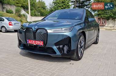 Внедорожник / Кроссовер BMW iX 2023 в 