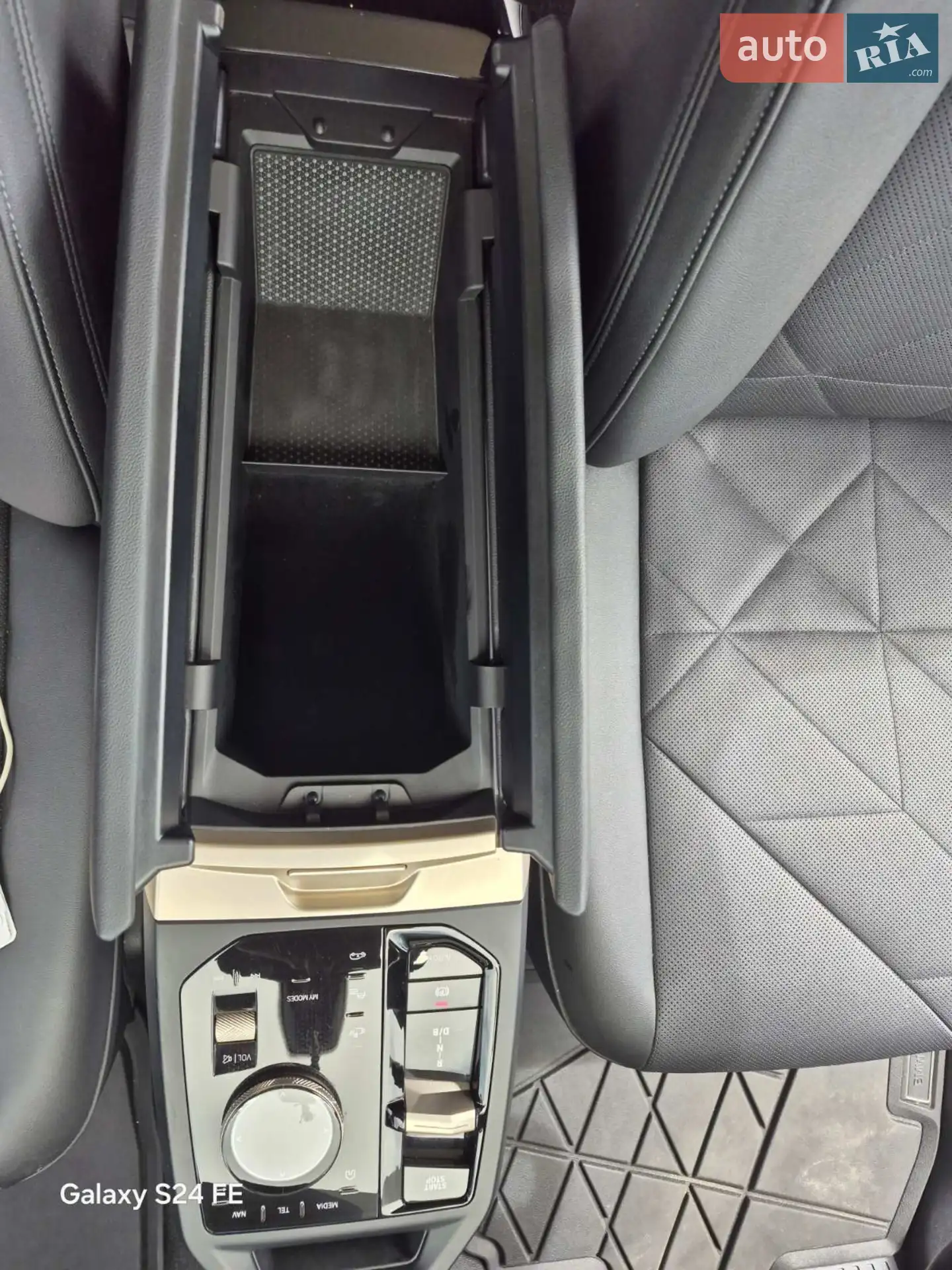 BMW iX 2023 VIN WB523CF03RCP89714 фото оголошення 12 з 29