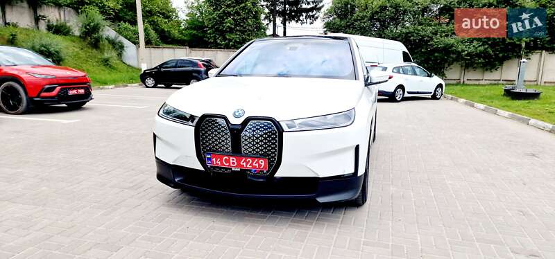 Позашляховик / Кросовер BMW iX 2023 в Тернополі