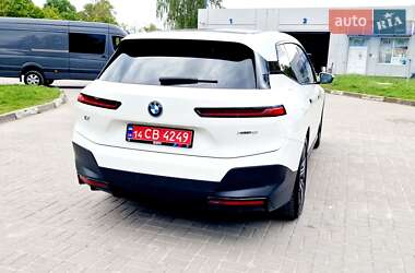 Внедорожник / Кроссовер BMW iX 2023 в 