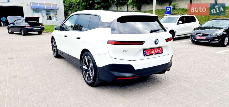Позашляховик / Кросовер BMW iX 2023 в Тернополі