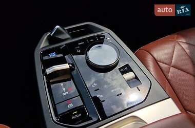 Внедорожник / Кроссовер BMW iX 2023 в 