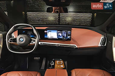 Внедорожник / Кроссовер BMW iX 2022 в 