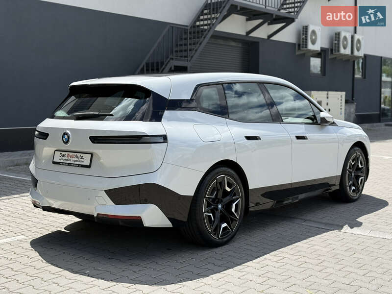 Внедорожник / Кроссовер BMW iX 2023 в Хмельницком