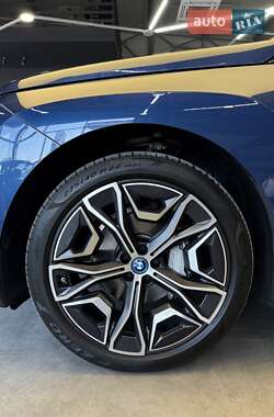 Внедорожник / Кроссовер BMW iX 2022 в 