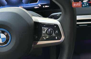 Внедорожник / Кроссовер BMW iX 2022 в 