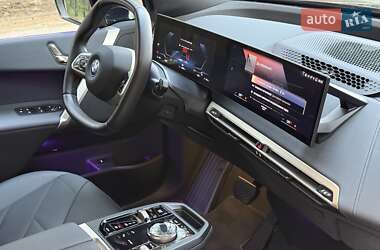 Внедорожник / Кроссовер BMW iX 2022 в 