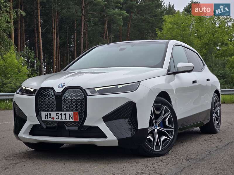 BMW iX 2022