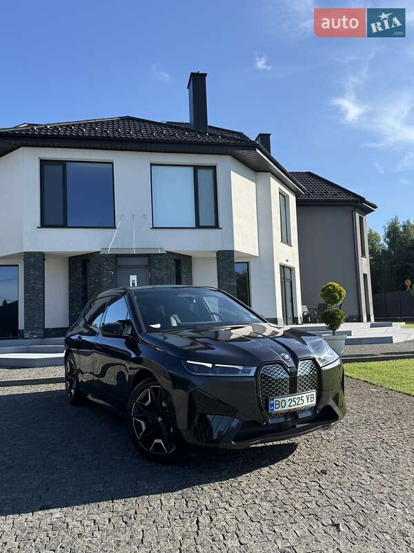BMW iX 2022