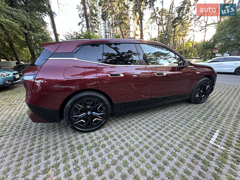 Внедорожник / Кроссовер BMW iX 2023 в Киеве