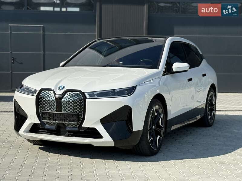 BMW iX 2022