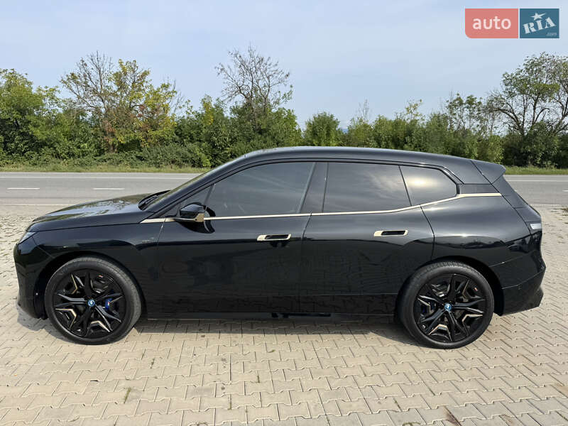 Внедорожник / Кроссовер BMW iX 2023 в Ужгороде