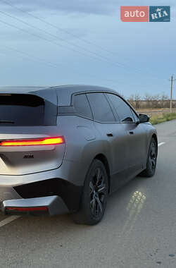 Внедорожник / Кроссовер BMW iX 2023 в 
