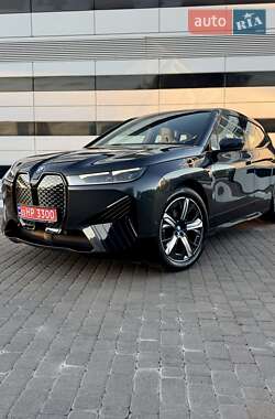 Внедорожник / Кроссовер BMW iX 2021 в Ровно