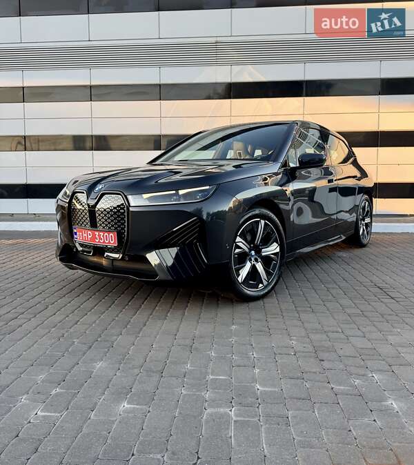 BMW iX 2021
